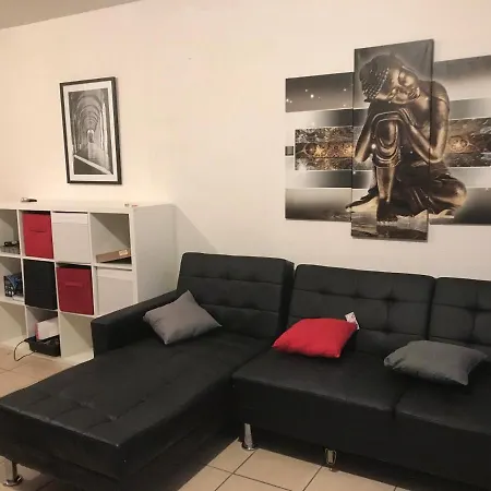T2 Avec Jardin Prive Et Parking Prive Apartamento Agde